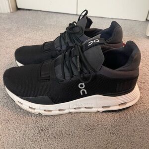 On Cloudnova Black/White Running Shoes 7.5